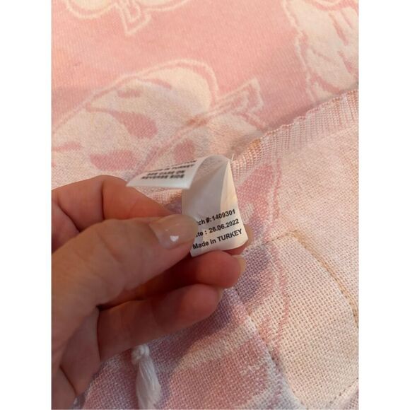 THE BEAUFORT BONNET COMPANY Turkish T Basic Beach Towel -Caicos Canopy Pink - Picture 4 of 8